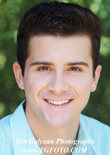 close up,senior picture,photographer,actor,sale,discount,headshot,model,saint thomas aquinas,rockhurst,overland park,olathe,leawood,blue valley,